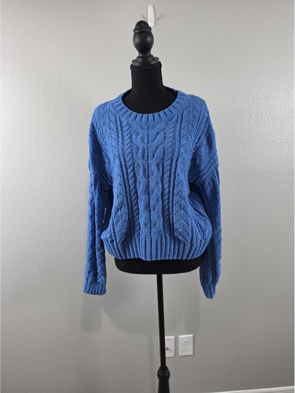 Womens Blue PINK ROSE M KNIT SWEATER TOP Long Sleeve Crew Neck Pullover